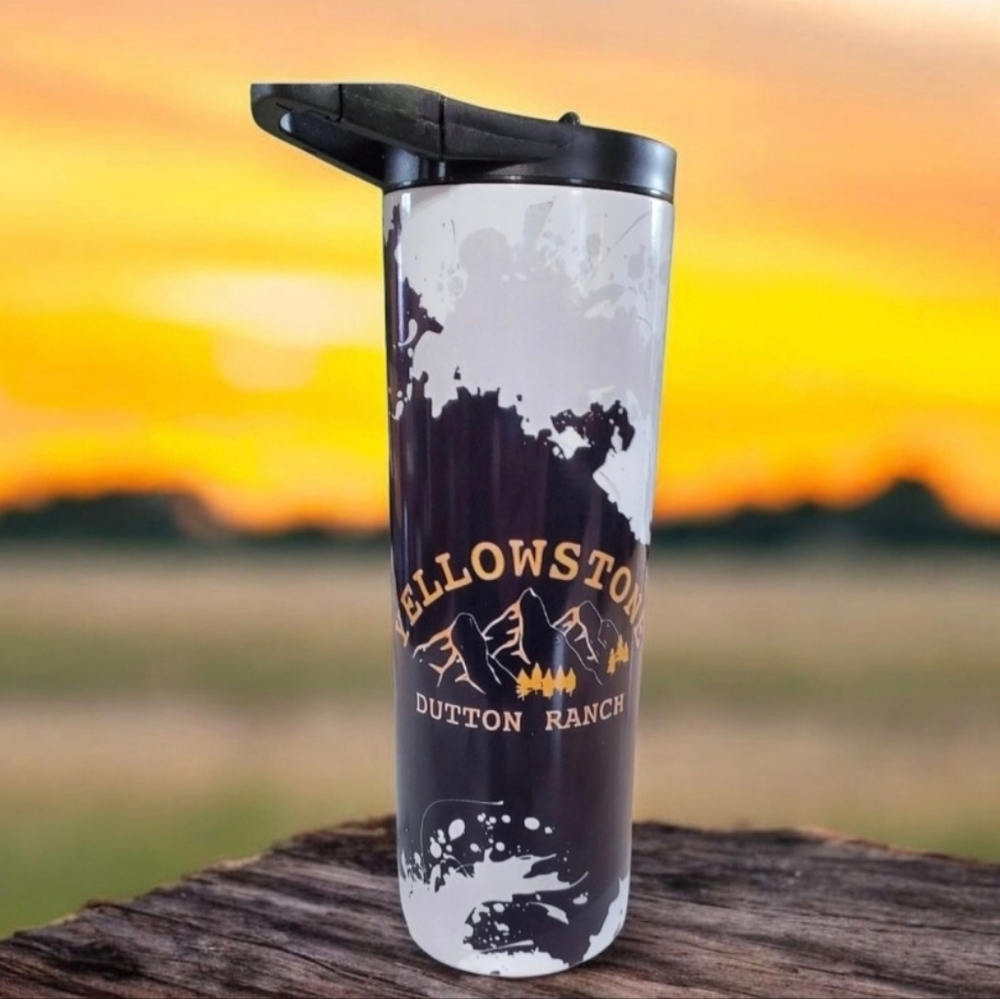 Yellowstone Dutton Ranch 20oz Tumbler with duo lids 🎉sale